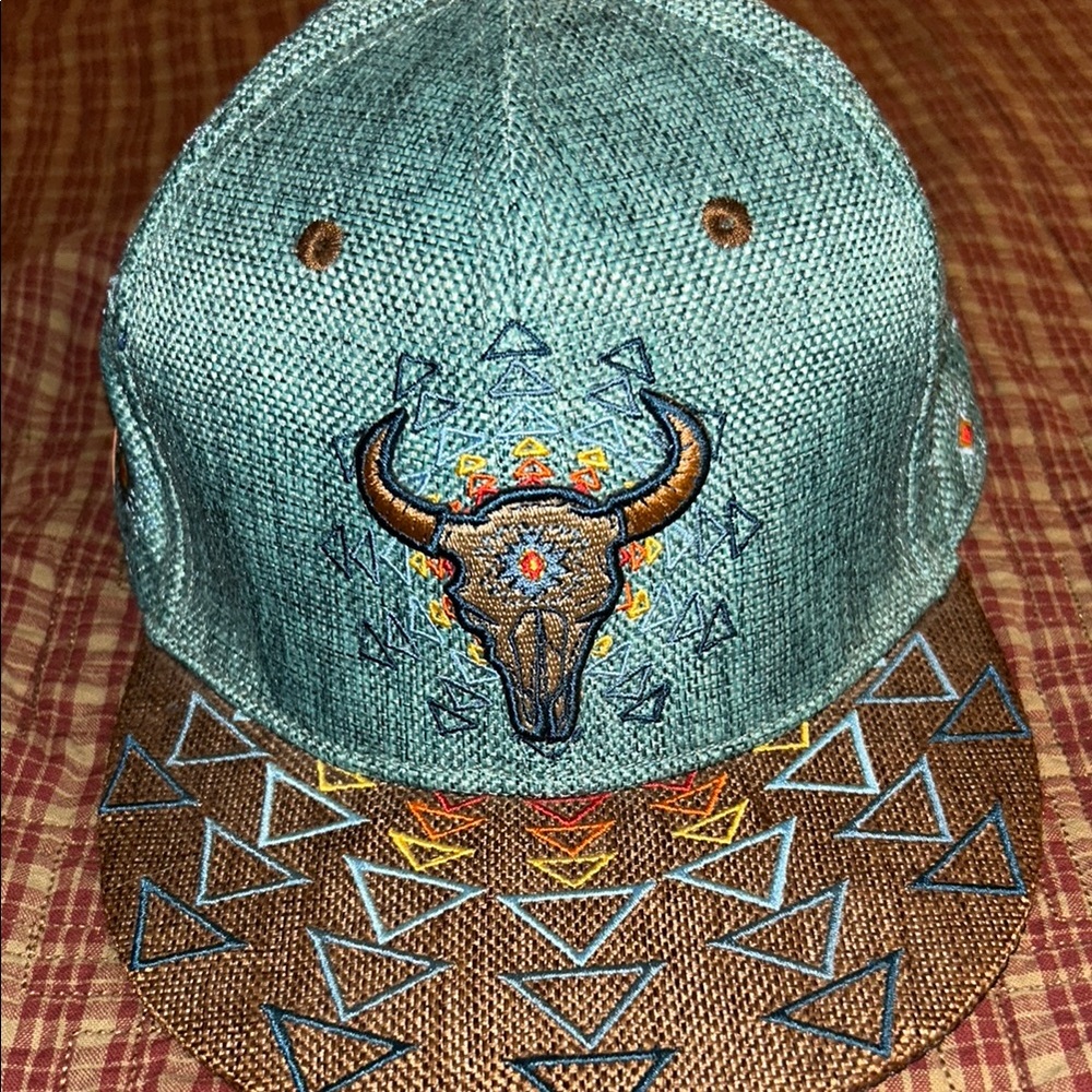 Flight Inspired Bull Skull hat 7 1/4